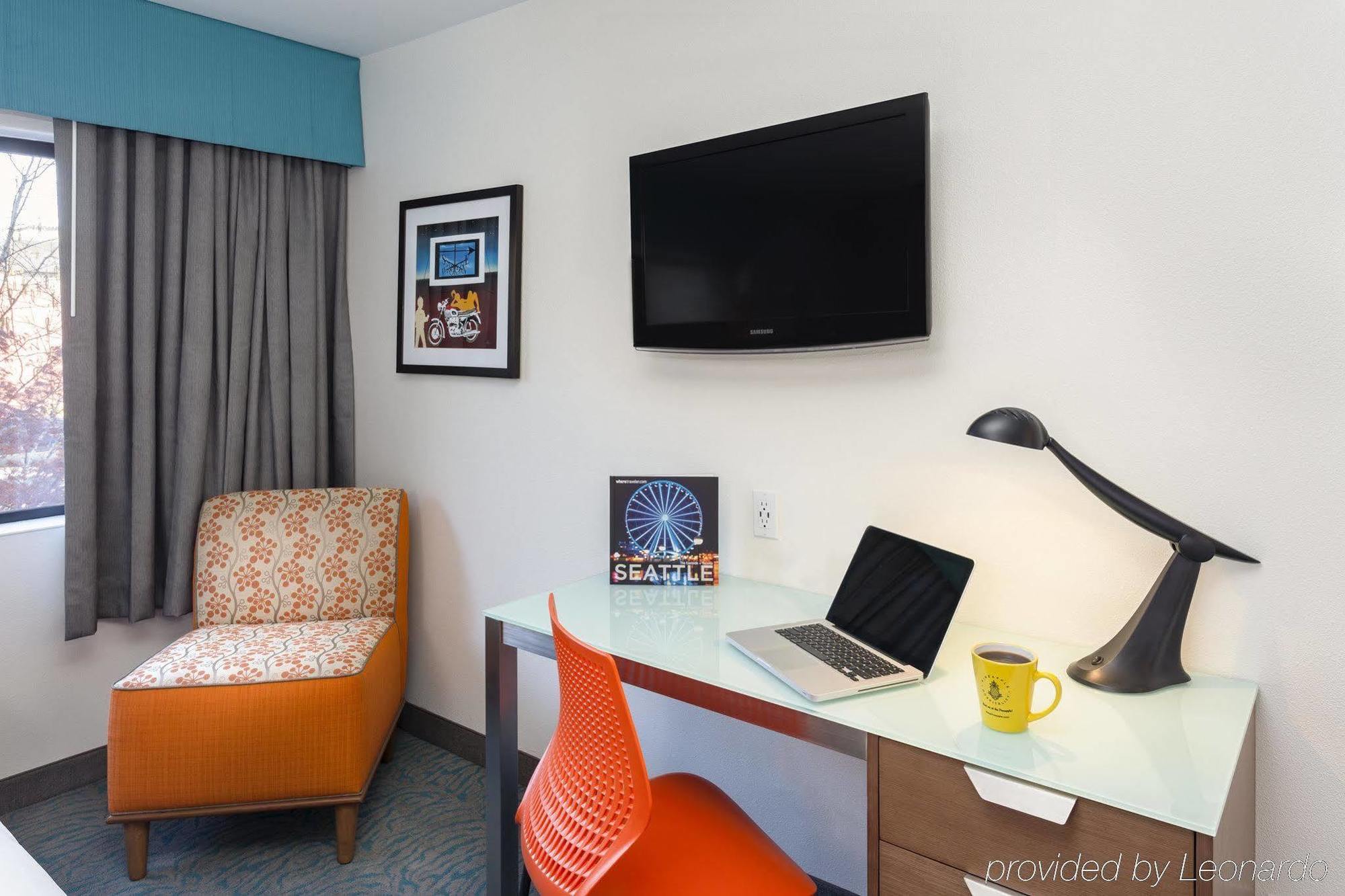 Staypineapple, University Inn, University District Seattle Exterior photo